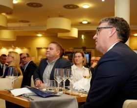 Lucie Urválková, místopředsedkyně představenstva a finanční ředitelka UNIQA Group (160)